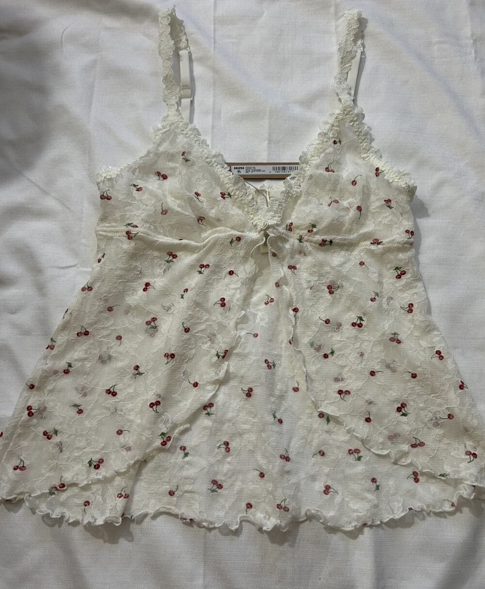 Skims NWT Stretch Lace Babydoll Top Ivory Cherry Print Size Medium